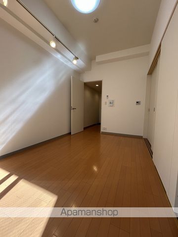 ドゥーエESAKAIの内装写真