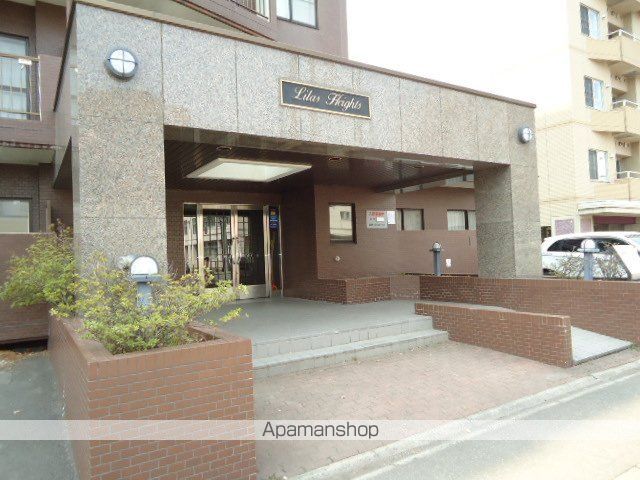 リラハイツ南2条の玄関写真