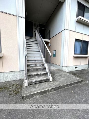 ヴェルデIIIの玄関写真