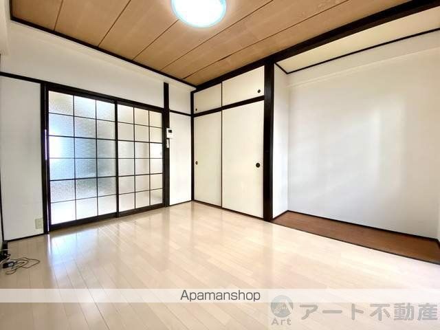 コーポ本町の内装写真
