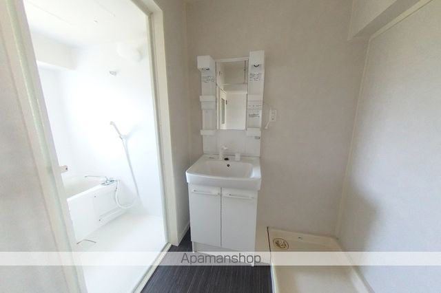 スカイクレスト青葉台2号棟の内装写真