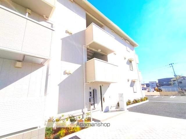 VIER CASA Aの玄関写真