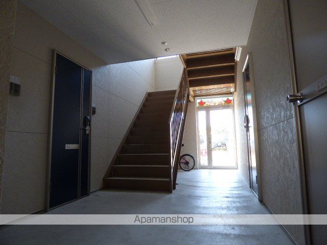 若葉アイの外観写真
