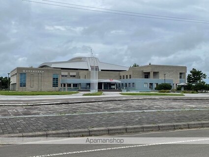 メゾンソレイユ（北都）[1LDK/27.14m2]の周辺7