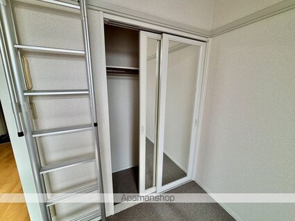 レオパレスミレニアム[1K/23.18m2]の収納