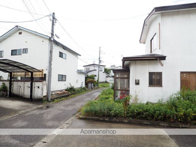 ヴォンメゾンYAHATAの内装写真