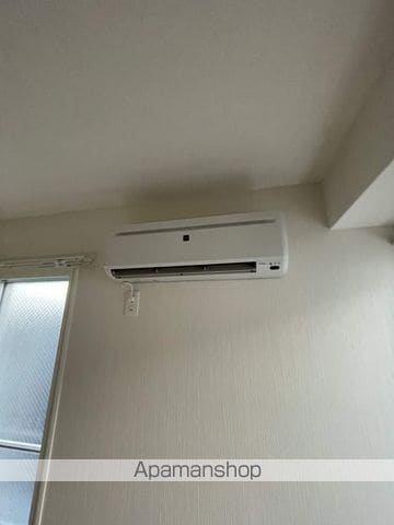 LIVING WITH MOTOの内装写真