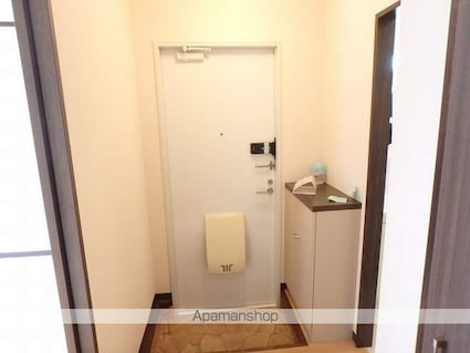 フレグランスグレープ　Ｂ棟[1LDK/43.75m2]の玄関