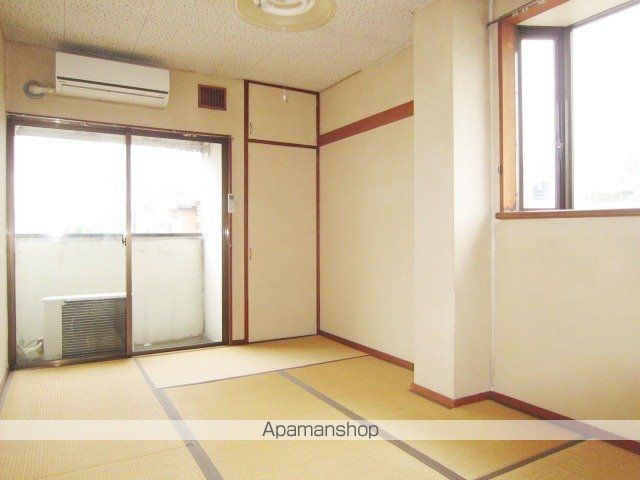 パーク若里の内装写真