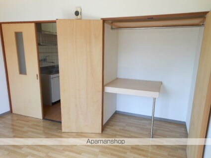 メイプルタウン[1K/25.2m2]の収納