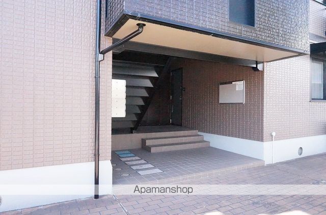 ジョルナーレ小立野 Bの玄関写真
