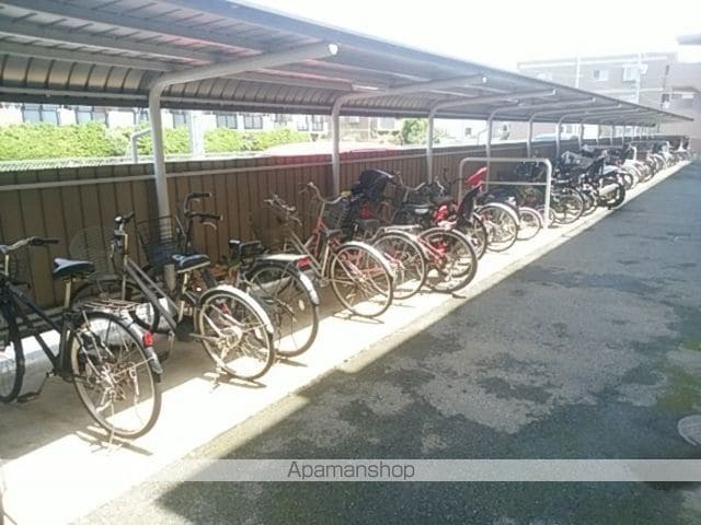 ルーチェ緑が丘 Bの内装写真