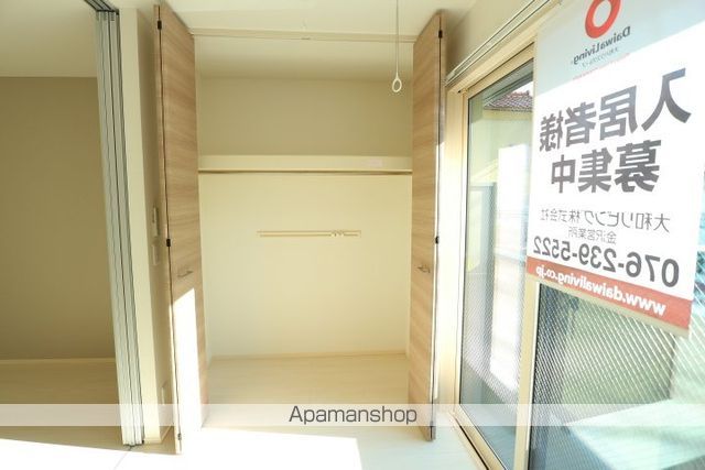 グランカーサ十三間町の内装写真