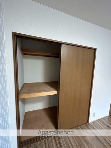 アーバン鈴木の内装写真