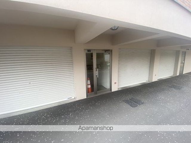 シティリバーIIの玄関写真