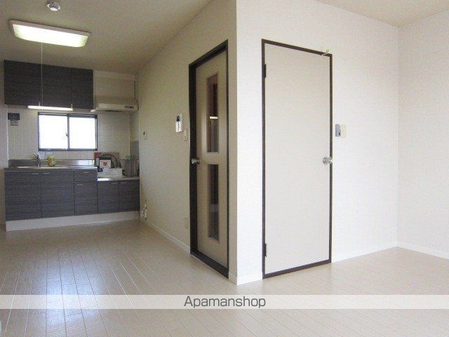 クレセントIの内装写真