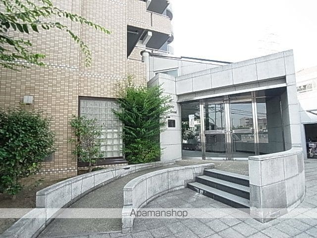 リベルテ・セオミの玄関写真