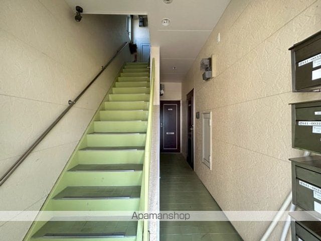 アイリハイツの玄関写真
