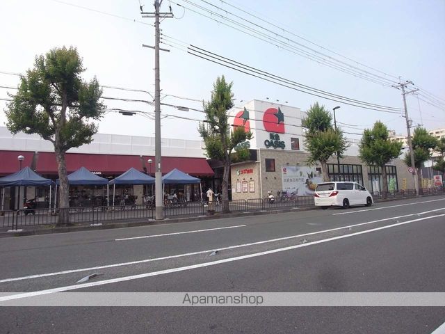 コンフォーレ栗栖野の周辺写真