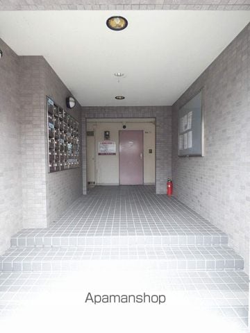 磐田グレイス第3マンションの玄関写真