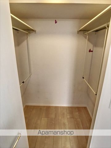 グラン アイの内装写真