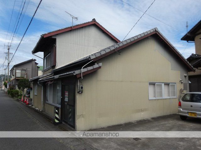 長谷川一戸建ての外観写真