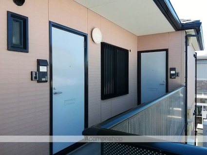 ファミールコート[2DK/44m2]のロビー