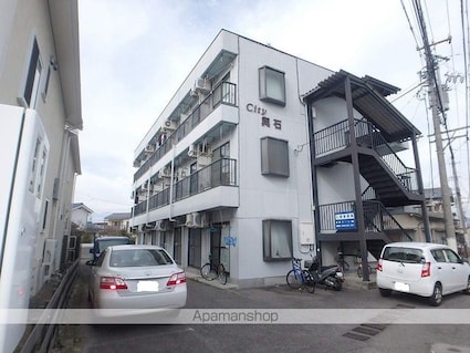 シティ輿石[1K/22m2]の外観1