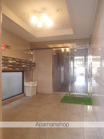プリヴェ1号館の玄関写真