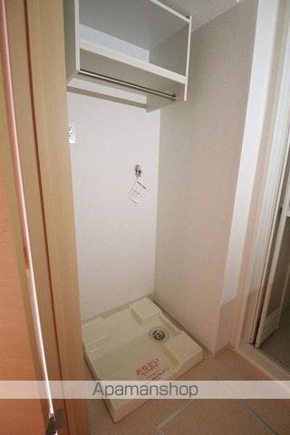 リヴァーイーストHORIIKEの内装写真
