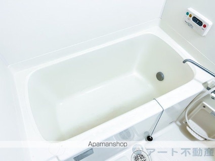 Ｔｉａｒｅ[2LDK/54m2]のバス