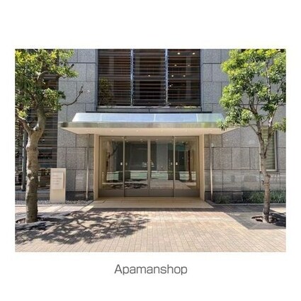 ルネ新宿御苑タワー[1R/37.17m2]のエントランス