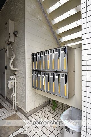 B’CASA三郷IIIRE−BORN Bの外観写真