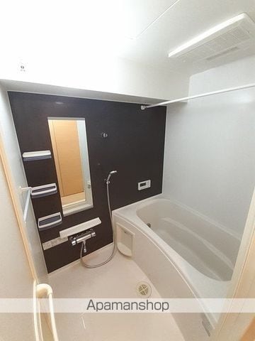 サンシャインナオコの内装写真