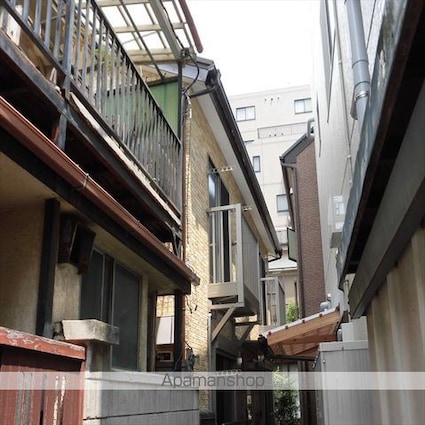 ウッドハウス彩[1K/22.66m2]の外観2