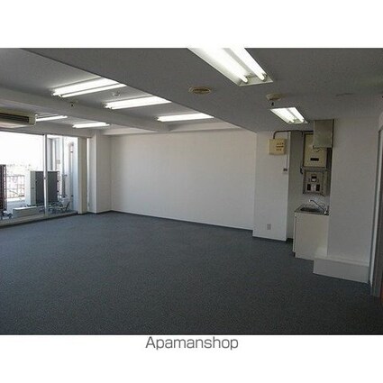 エガワプラザビル[1R/48.6m2]のリビング・居間2