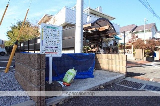 パシフィック フィールドの玄関写真