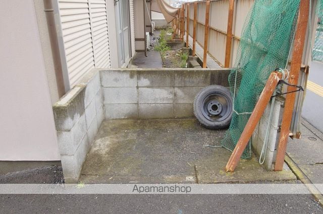 司コーポ A棟の外観写真