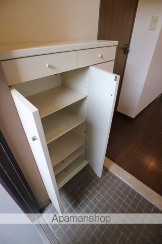 SOLE善明の内装写真
