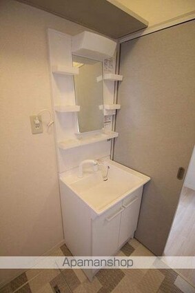 ブルーヒルＡＢ棟[3K/50.78m2]の洗面所