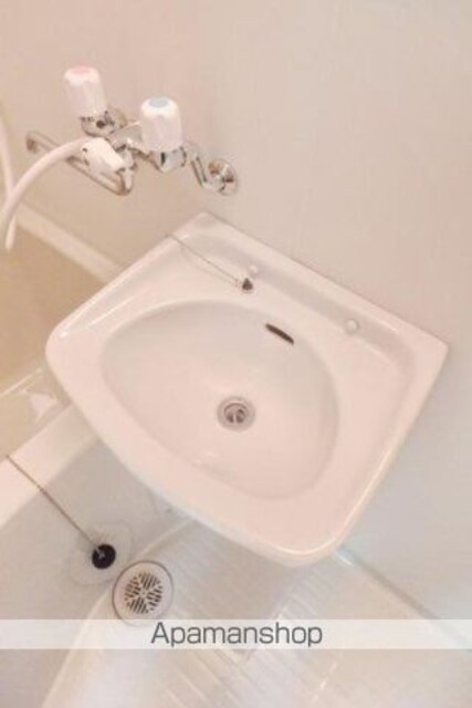 東京都国分寺市東恋ヶ窪４丁目[1R/12m2]の洗面所