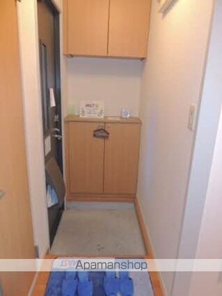 バリュージュ・ウィング[2LDK/50.07m2]の玄関