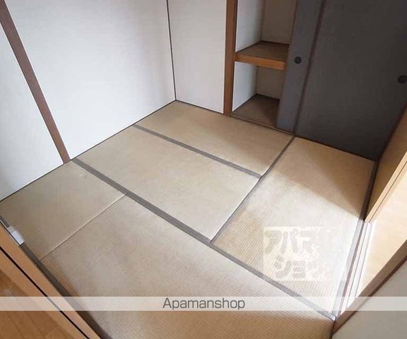 ロココ桂の内装写真