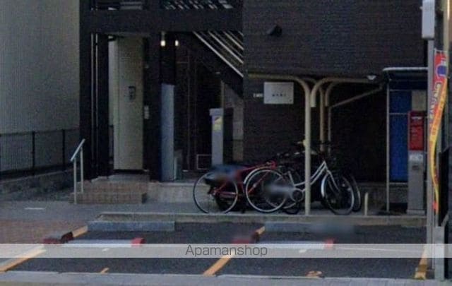 レオネクスト城北通りの玄関写真