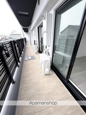 IWR大阪CREST TAPPの内装写真