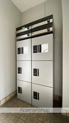 岡山県岡山市南区若葉町[1K/29.98m2]の共用部2