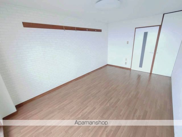 信貴マンションの内装写真