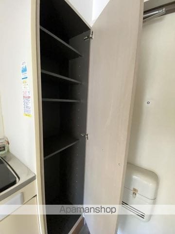 PAL PORTの内装写真