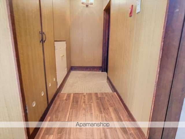 西公園下住宅 7の内装写真