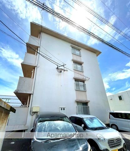 奥野ビルの外観写真